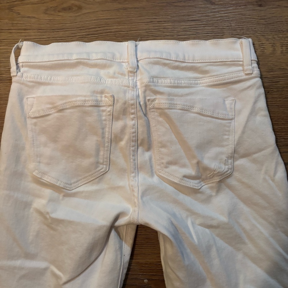 Women's White Jeans - Picture 6 of 7
